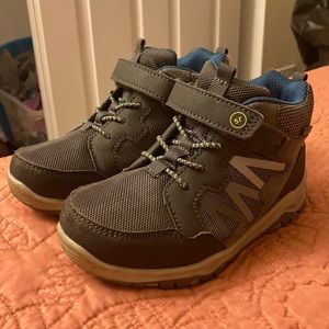 Stride Rite boys 360 Angus boot size 10M